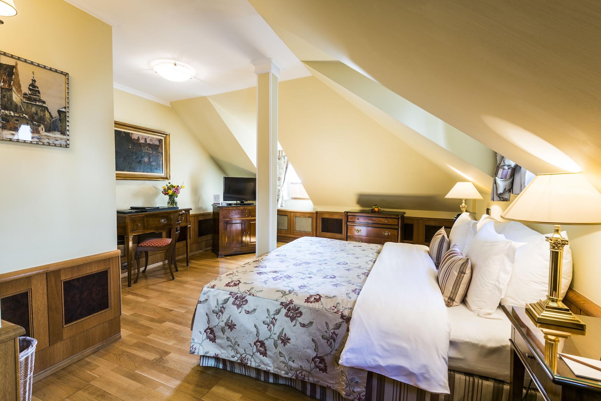 Hotel Golden Well Prag Exterior foto