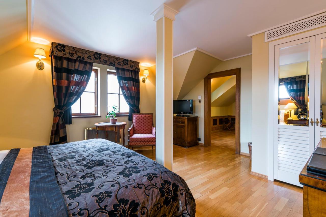 Hotel Golden Well Prag Exterior foto