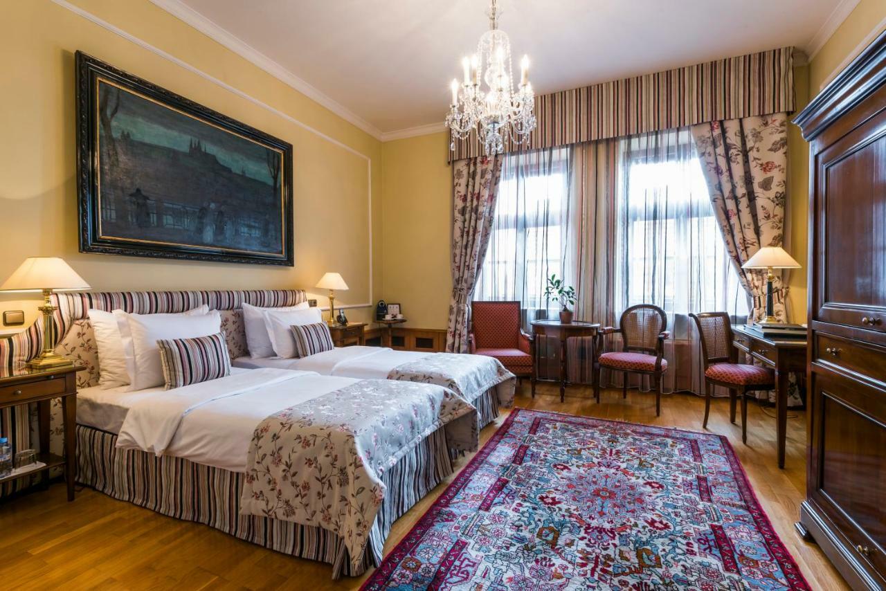 Hotel Golden Well Prag Exterior foto